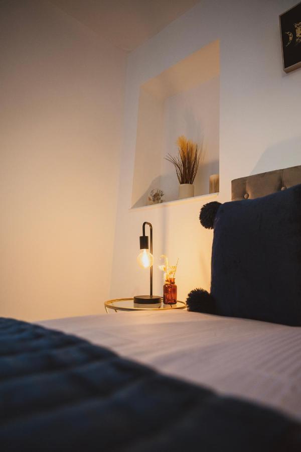 1 Bedroom Flat With Easy Parking/Public Transport Dundee Exteriör bild